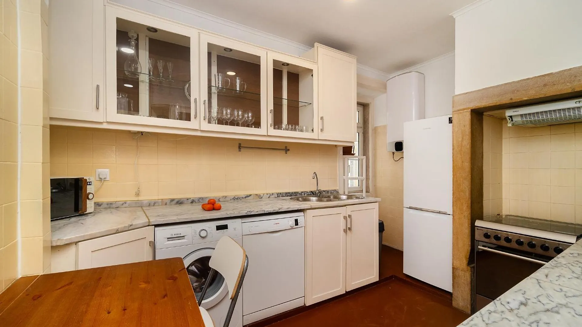 Whome Elegant Stay In Lisbon'S Historic Bairro Alto Apartment