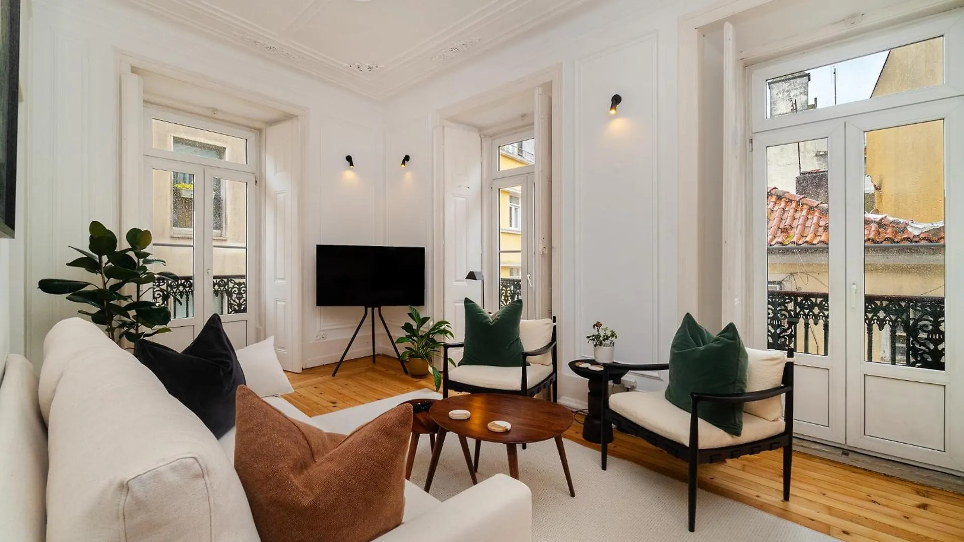 Whome Elegant Stay In Lisbon'S Historic Bairro Alto 0*, Lisbon Portugal