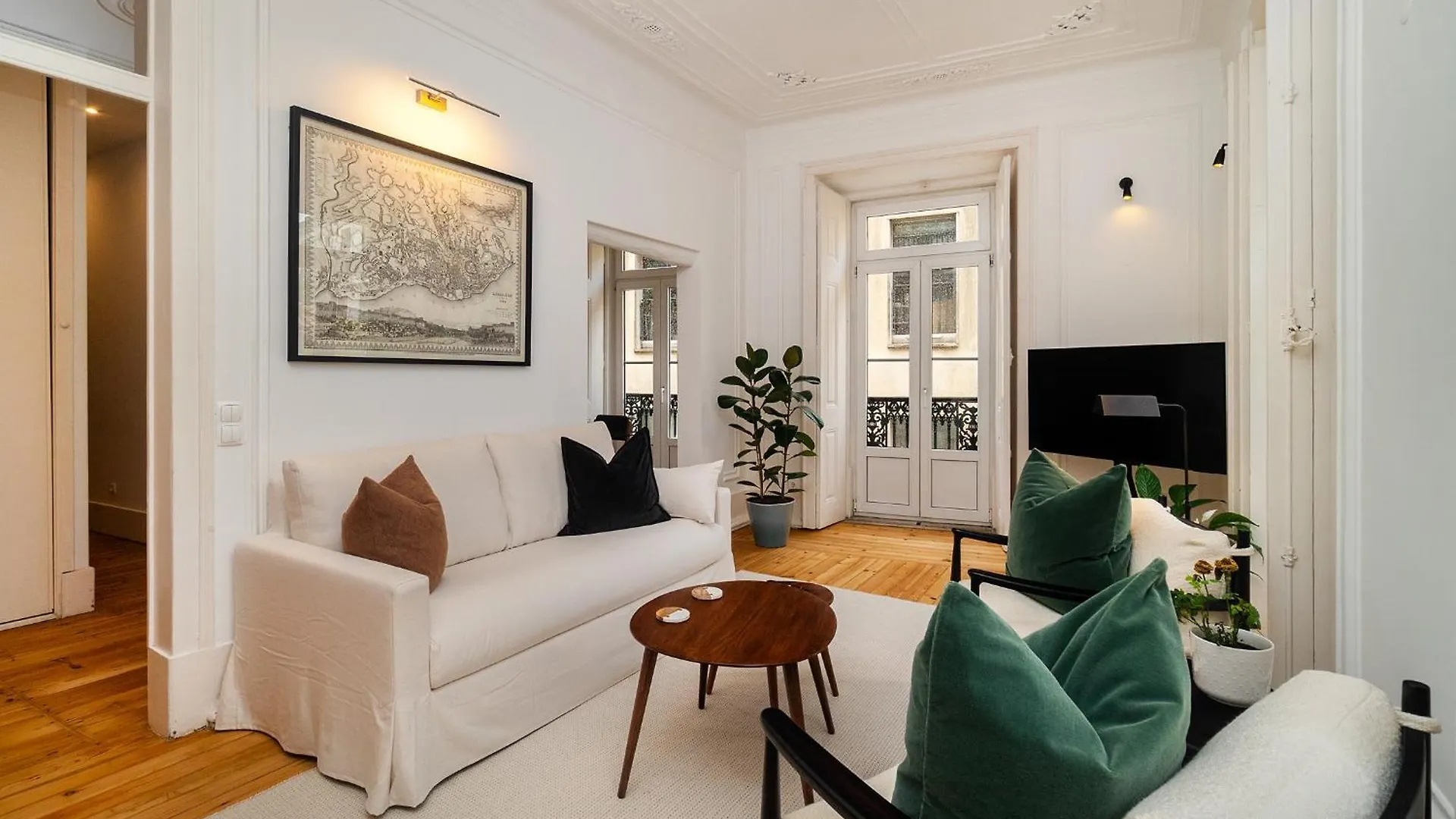 Apartment Whome Elegant Stay In Lisbon'S Historic Bairro Alto Portugal