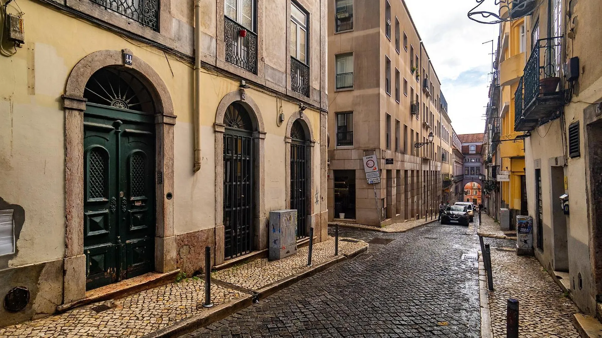 Whome Elegant Stay In Lisbon'S Historic Bairro Alto Apartment