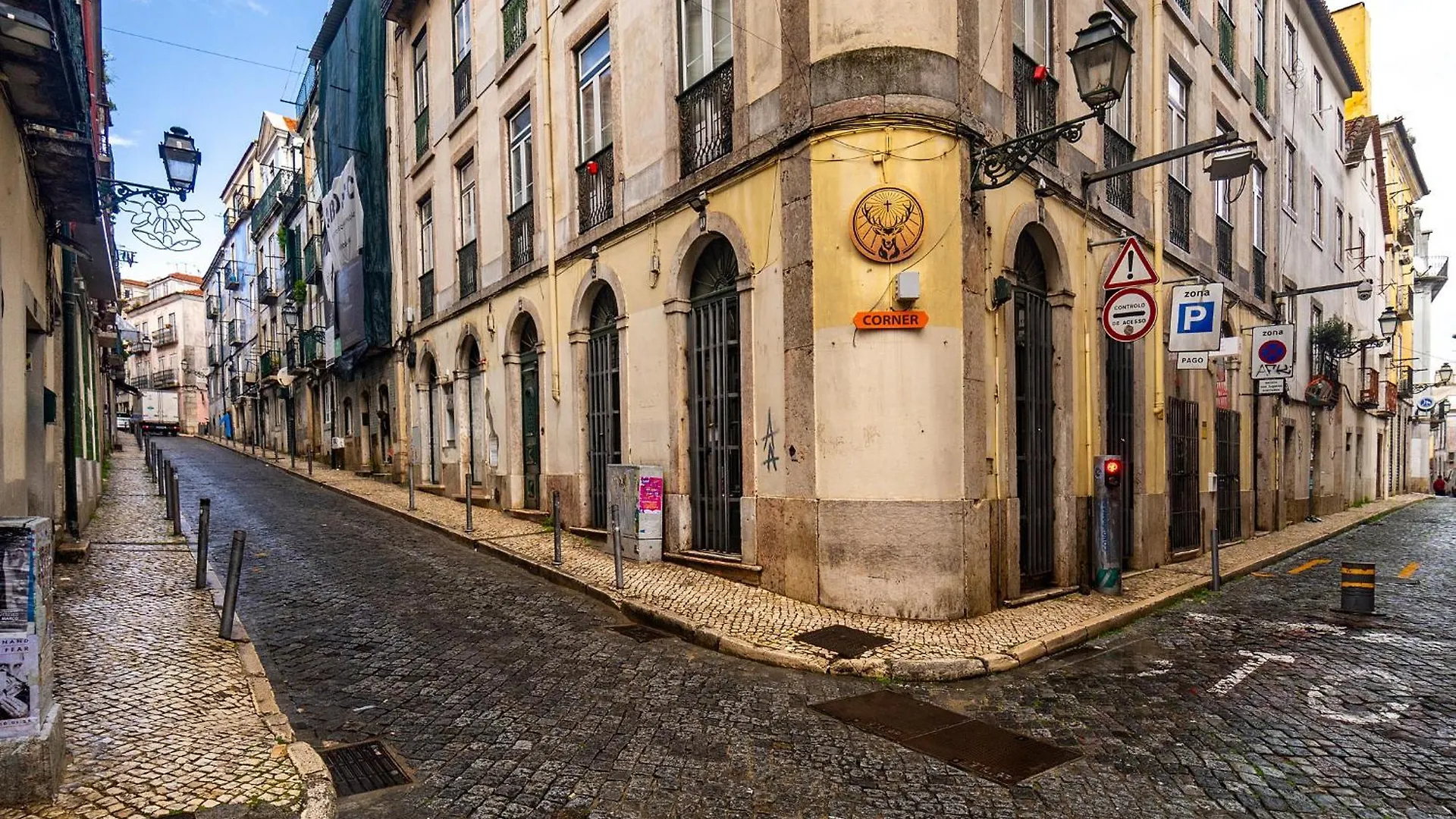 Apartment Whome Elegant Stay In Lisbon'S Historic Bairro Alto